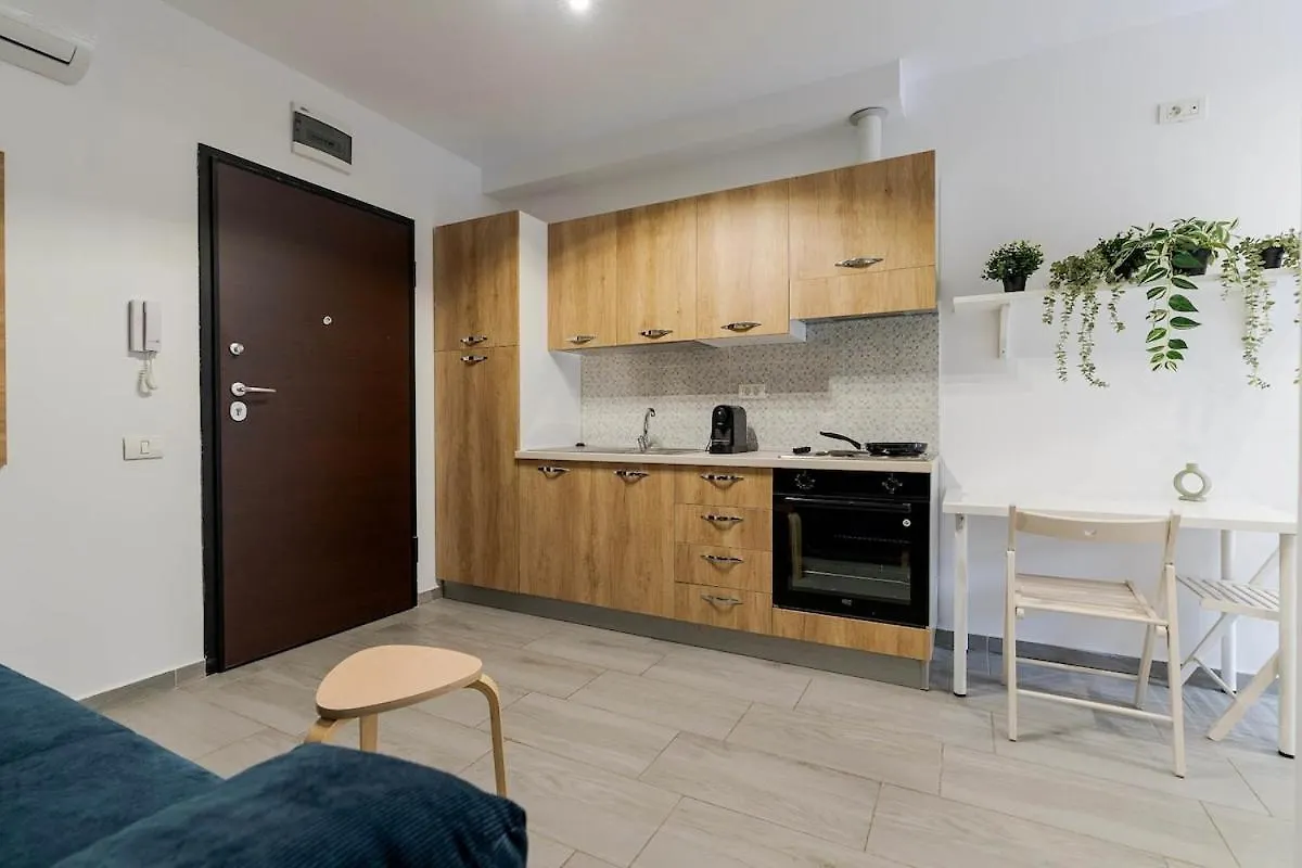 Downtown Urban Studio W Balcony Vol 3 Bucareste Apartamento